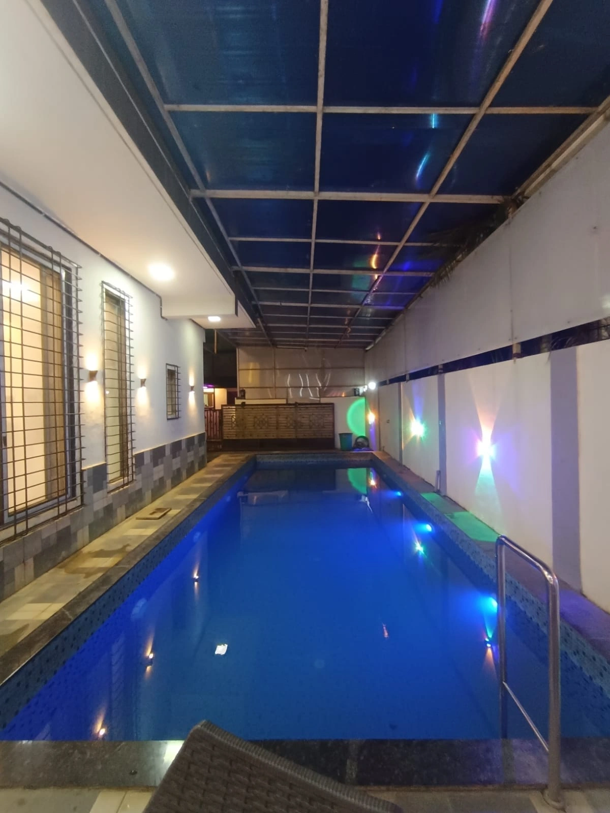 Prisom Villa - Malavali